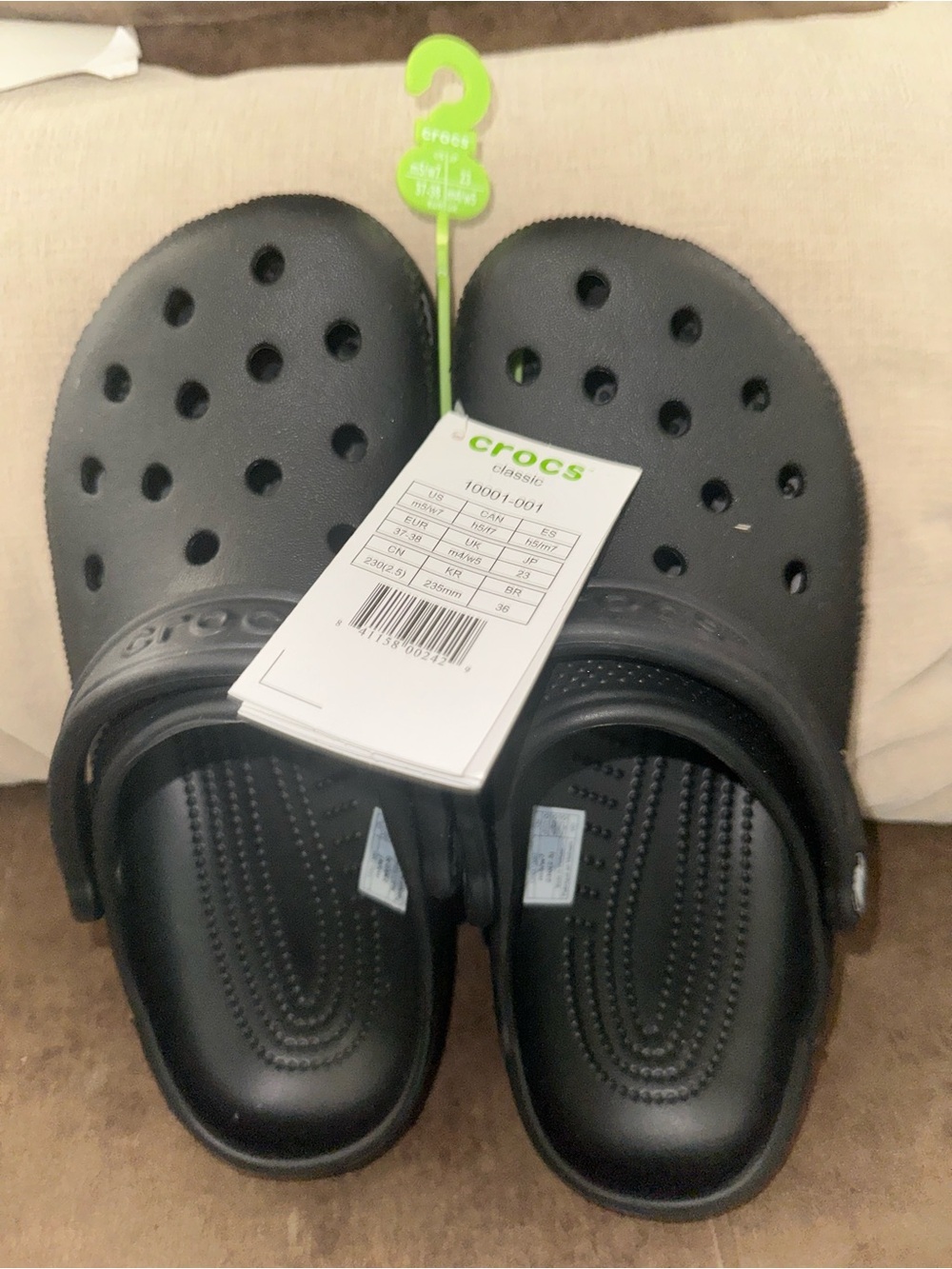 CROCS Classic Clogs in Black